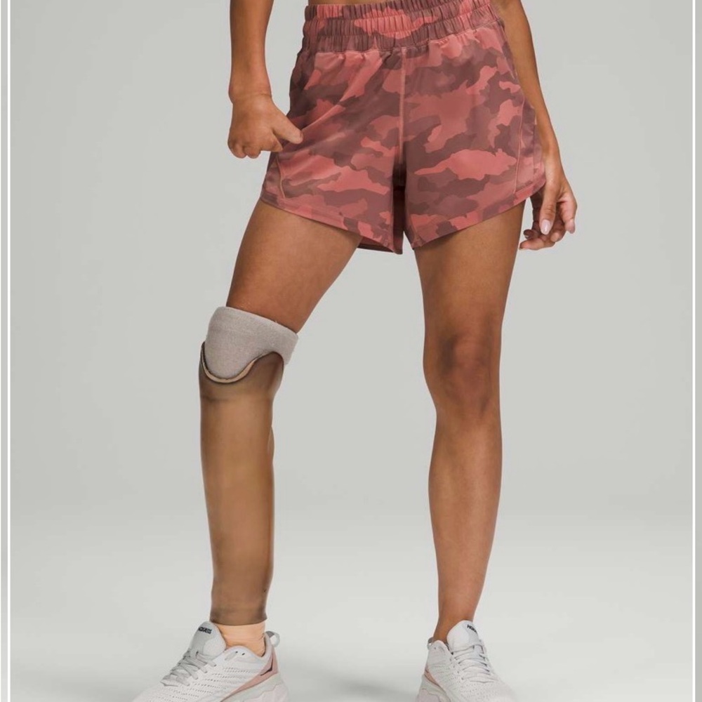 NWT Lululemon Track That Mid-Rise Lined Short 5" in Heritage 365 Camo Briar Rose